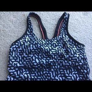 Lululemon workout tank